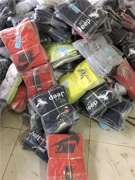 北京尾货大库 全国低价外贸尾货服装与二手鞋帽箱包批发零售指南